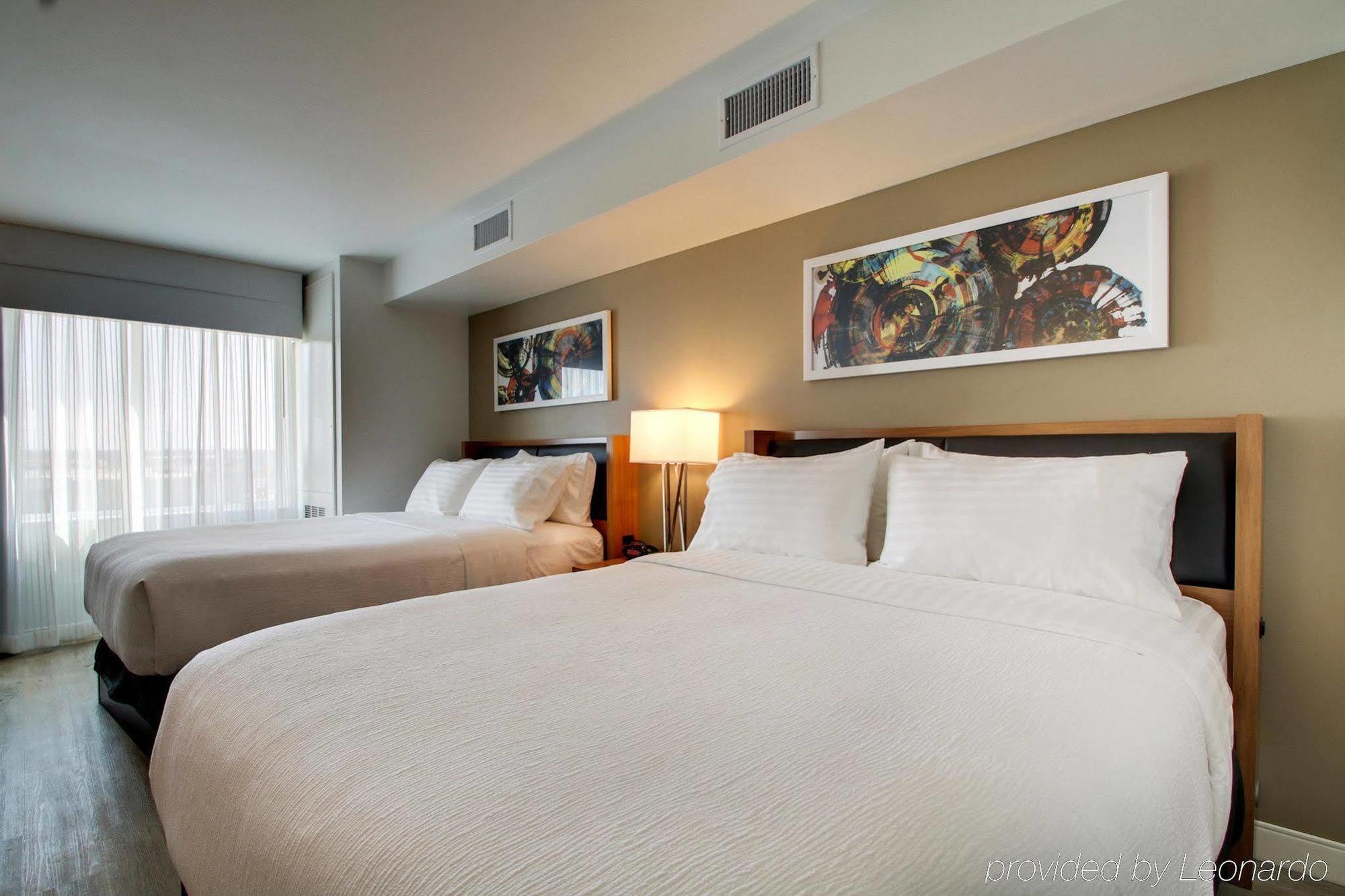 Holiday Inn & Suites Peoria At Grand Prairie By Ihg Ngoại thất bức ảnh