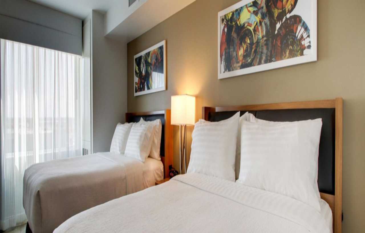 Holiday Inn & Suites Peoria At Grand Prairie By Ihg Ngoại thất bức ảnh